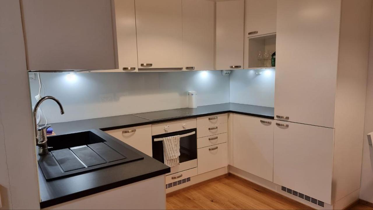 Aa Apartments Saariniemenkatu Helsinki Luaran gambar