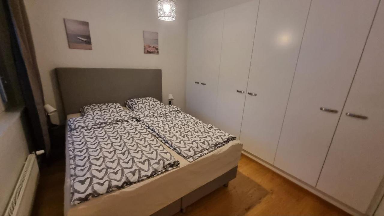 Aa Apartments Saariniemenkatu Helsinki Luaran gambar